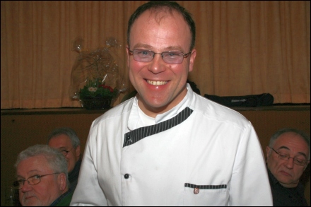 Schlachtschüssel Gasthaus Vier Jahreszeiten Forst 2010
