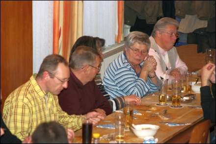 Schlachtschüssel Gasthaus Vier Jahreszeiten Forst 2010