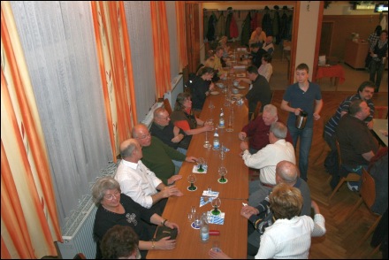 Schlachtschüssel Gasthaus Vier Jahreszeiten Forst 2010