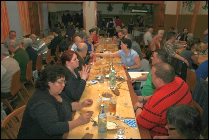 Schlachtschüssel Gasthaus Vier Jahreszeiten Forst 2011