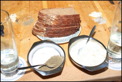 Schlachtschüssel Gasthaus Vier Jahreszeiten Forst 2011