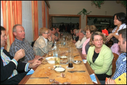 Schlachtschüssel Gasthaus Vier Jahreszeiten Forst 2011