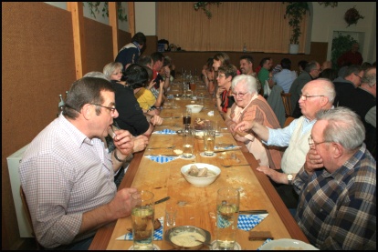 Schlachtschüssel Gasthaus Vier Jahreszeiten Forst 2011