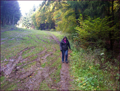 Heike Stein auf dem Weg zum Neustädter Haus